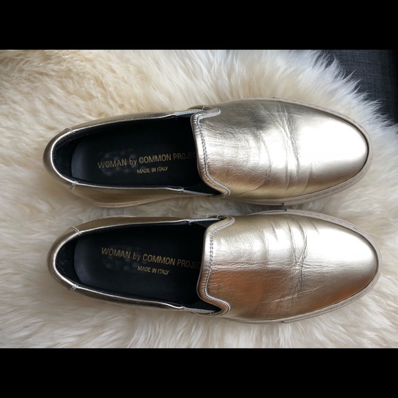 Common Projects Shoe - Picture 2 of 5